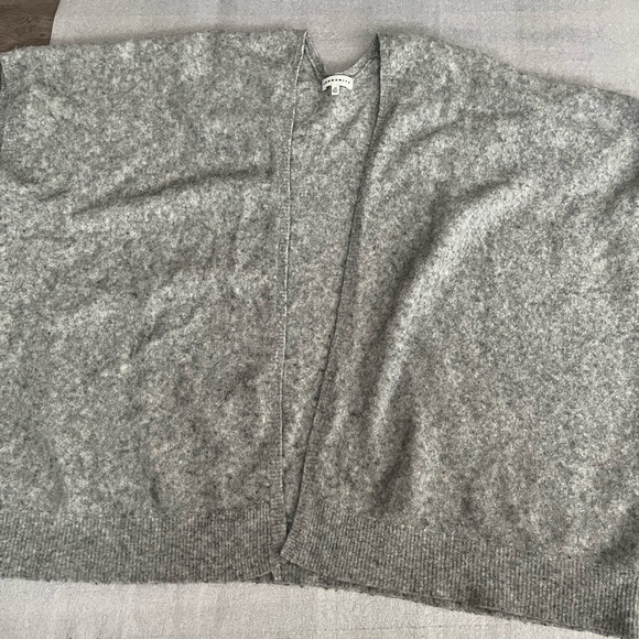 [XXS]Aritzia Community ionic cape cardigan sweater Poncho - Picture 3 of 12